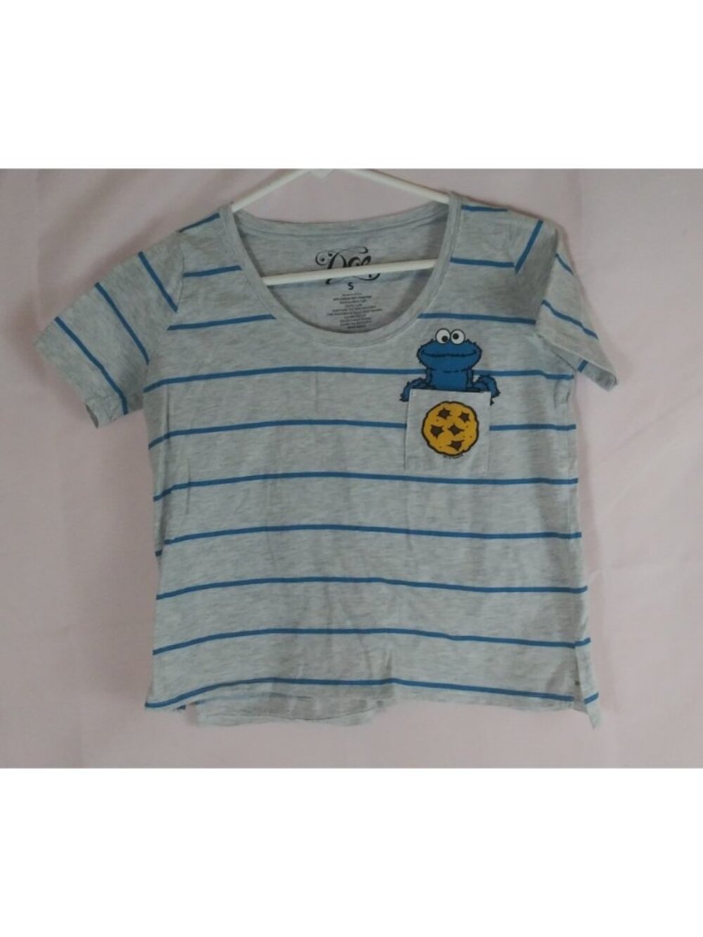 Doe Cookie Monster Gray & Blue Striped Pocket T-Shirt Little Kids Size Small